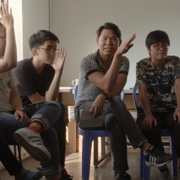 Image du spectacle Et le travail fut de de Tuong Vi Nguyen Long