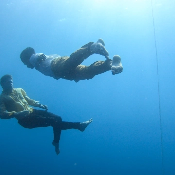 Image du spectacle OUT OF THE BLUE de Frédéri Vernier & Sébastien Davis-VanGelder